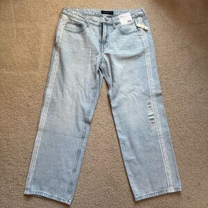 Aeropostale Demetra’s Pick Low-Rise Relaxed Straight Leg Lace Stripe Jeans NWT!!